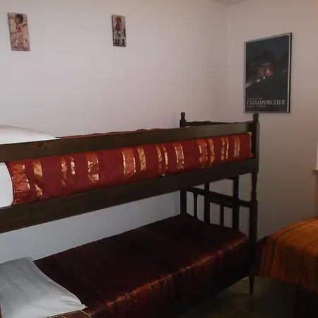 Casa Nel Bosco شقة *