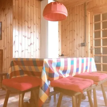 Casa Nel Bosco شقة *